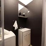 “minipalais” In The Heart Of Apartamento *