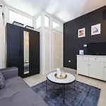 Apartamento “minipalais” In The Heart Of