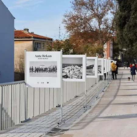 “minipalais” In The Heart Of Apartamento Zadar