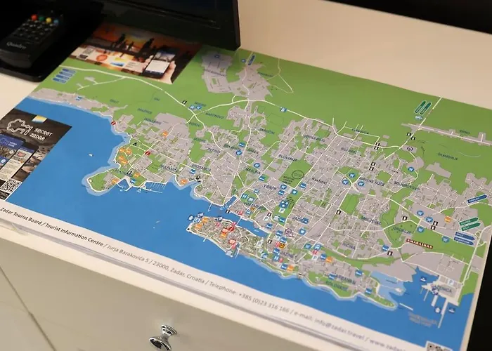 “minipalais” In The Heart Of Appartement Zadar